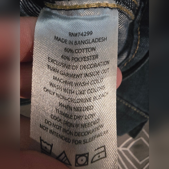 DKNY Toddler Girl Jean Jacket Size 3T - Picture 10 of 13